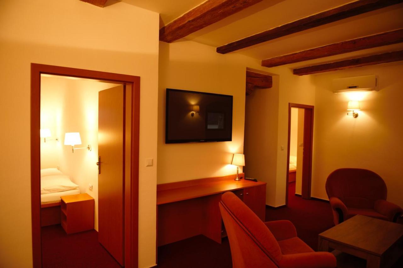 Hotel Panska Sypka à Sedlec  Extérieur photo